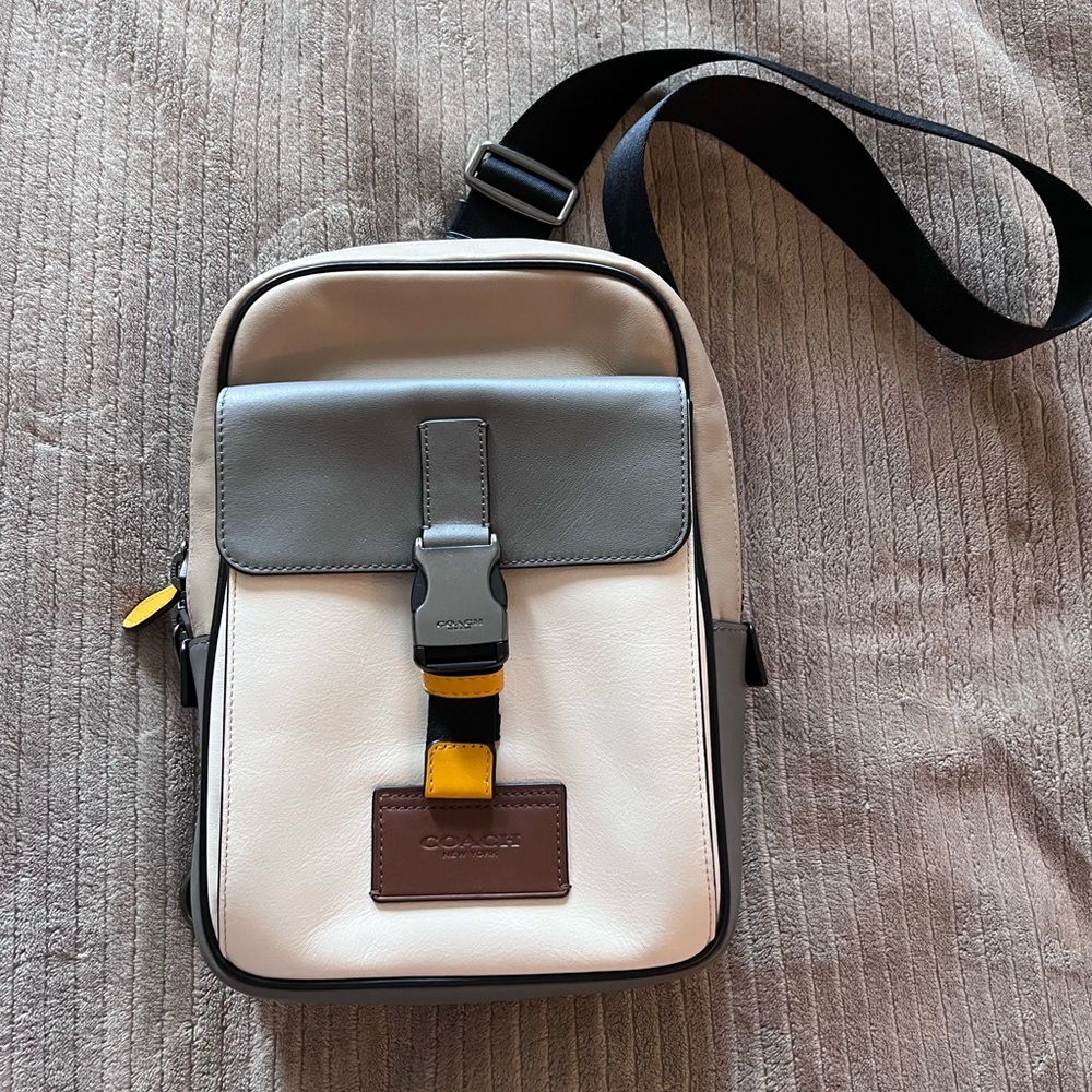 Coach Men’s crossbody sling